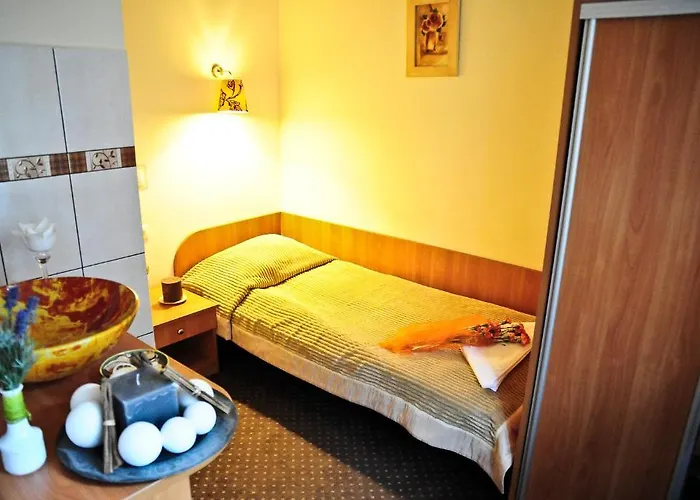 בית הארחה Osrodek Uslug Hotelarskich Kinga