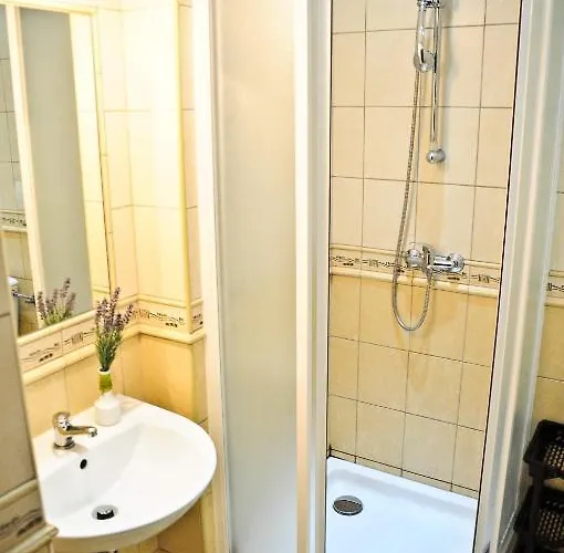 Osrodek Uslug Hotelarskich Kinga