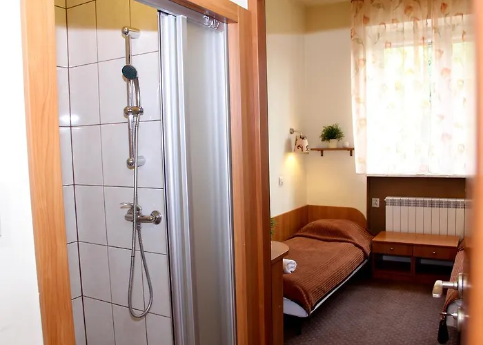 בית הארחה Osrodek Uslug Hotelarskich Kinga