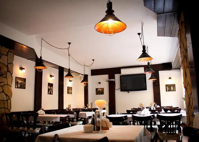 Osrodek Uslug Hotelarskich Kinga 3*